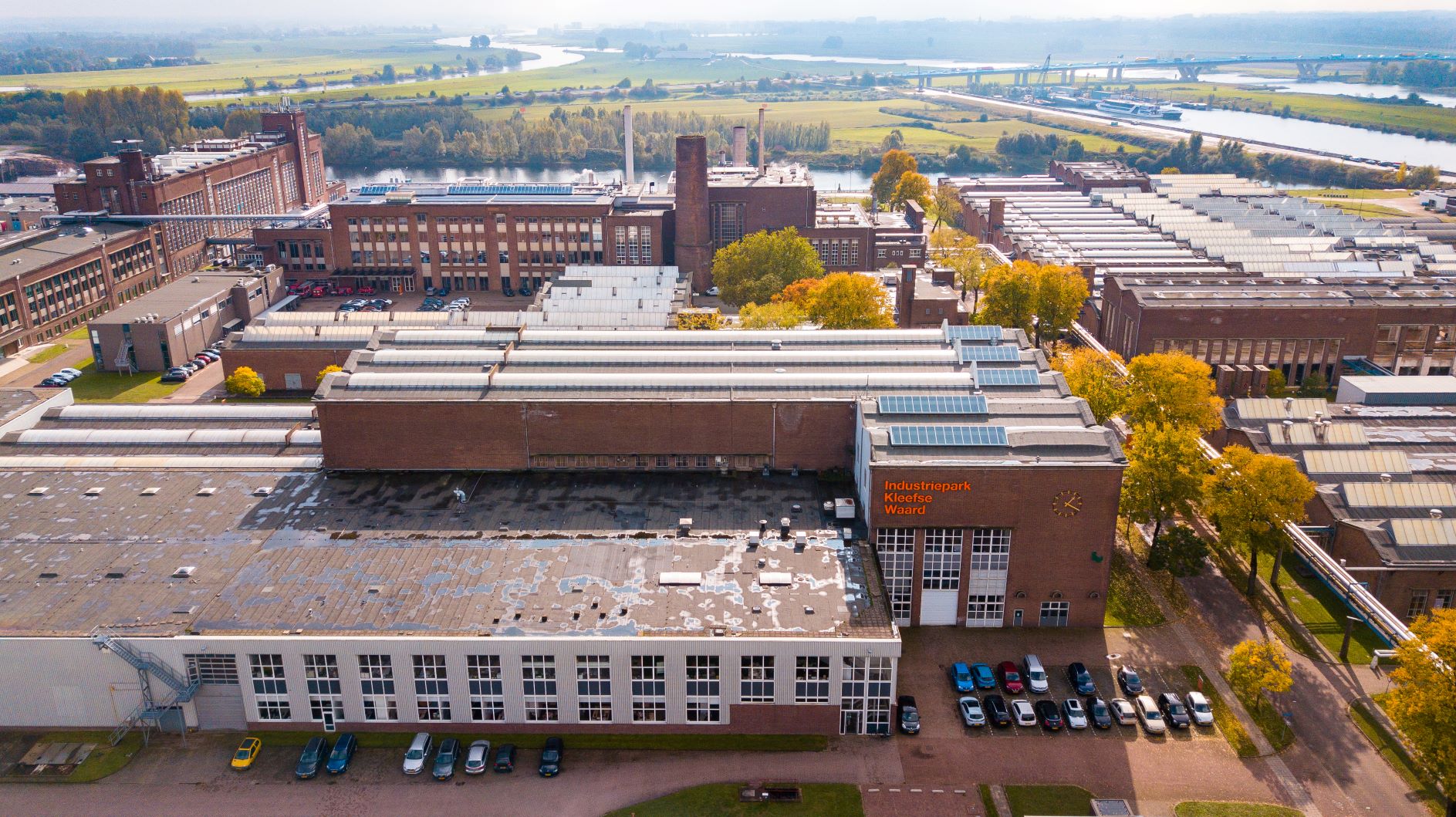 Arnhem mag vier windturbines Koningspleij bouwen